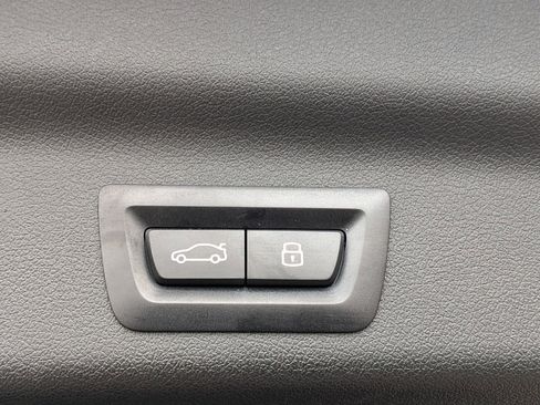 Certified 2025 BMW X1 xDrive28i w/ Convenience Package image 31