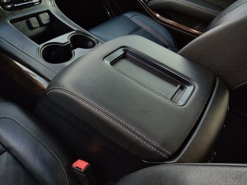 Used 2019 Chevrolet Tahoe LT image 26