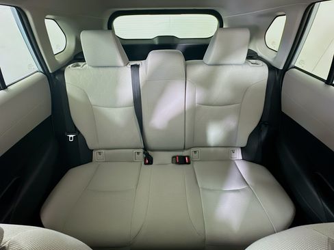 Used 2026 Toyota Corolla Cross L FWD image 29