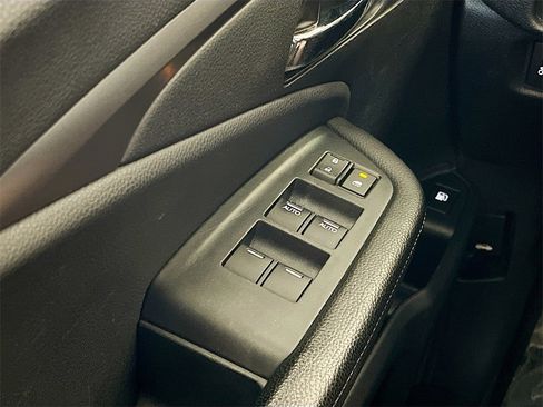 Used 2019 Honda Ridgeline RTL image 17