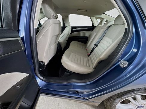 Used 2018 Ford Fusion S FWD image 22