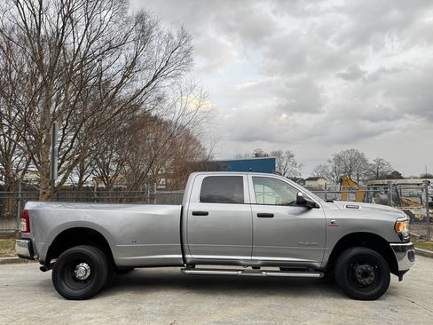 Used 2021 RAM 3500 Tradesman image 5
