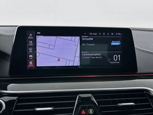 Used 2020 BMW 530i w/ Premium Package RWD image 16