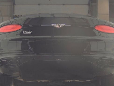 Used 2020 Bentley Continental GT image 9