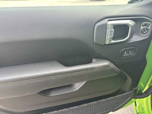 New 2026 Jeep Gladiator Sport image 12