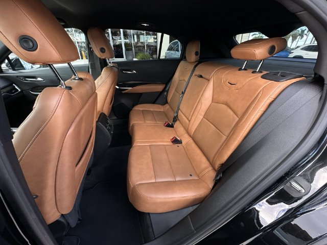 Used 2023 Cadillac XT4 Premium Luxury w/ Technology Package FWD image 27