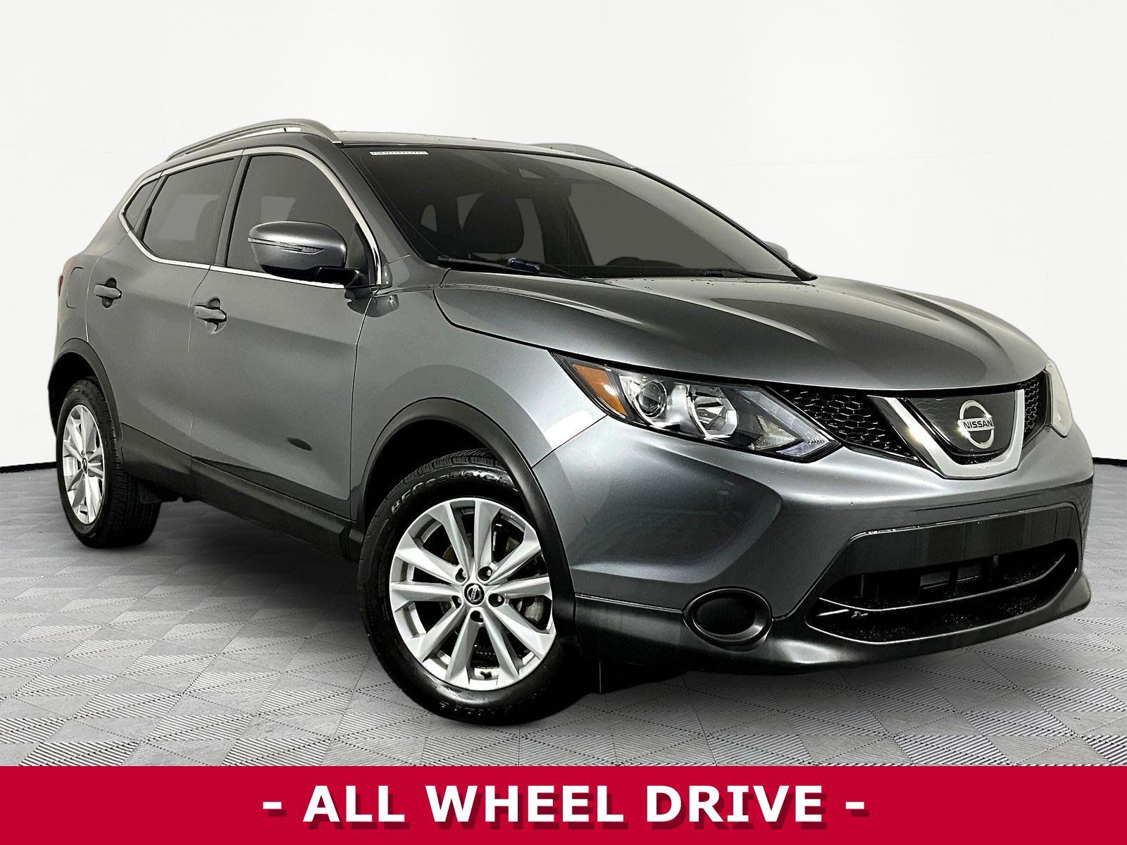 Used 2019 Nissan Rogue Sport SV AWD/4WD image 3