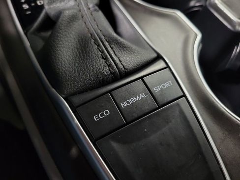 Used 2023 Toyota Camry LE image 15