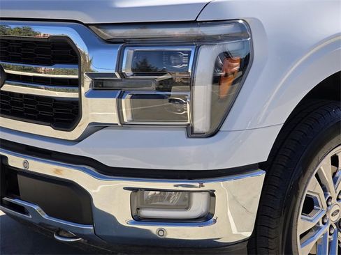 Used 2024 Ford F150 Lariat w/ Tow/Haul Package image 6