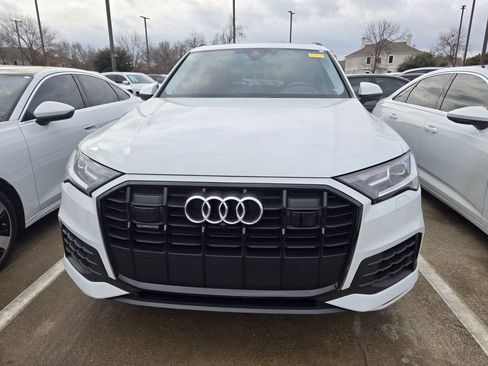 Used 2023 Audi Q7 3.0T Prestige w/ Prestige Package image 4