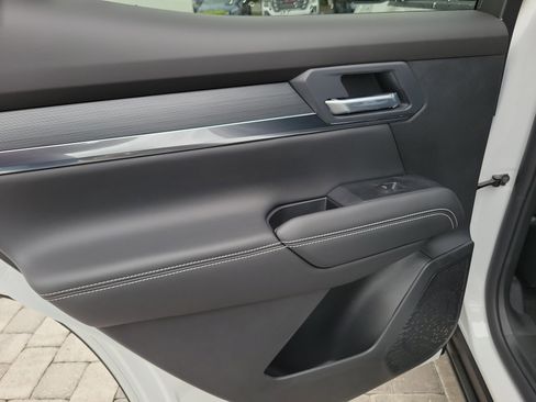 New 2026 GMC Terrain Elevation w/ Elevation Premium Package image 12