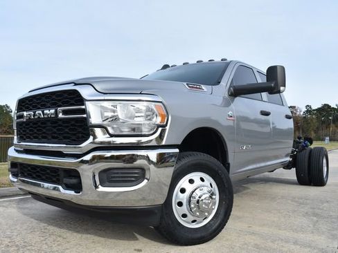 Used 2021 RAM 3500 Tradesman image 1