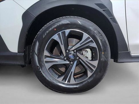 Used 2024 Subaru Crosstrek 2.0i Premium image 24