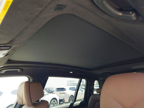 New 2026 BMW X7 xDrive40i w/ M Sport Package image 13