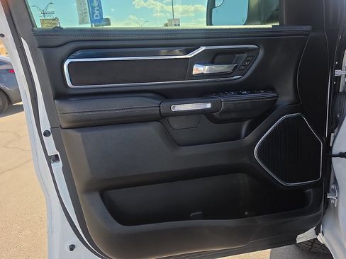 Used 2022 RAM 1500 Laramie w/ Sport Appearance Package AWD/4WD image 13