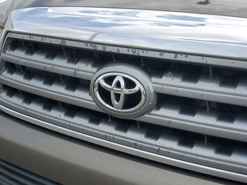 Used 2012 Toyota Sequoia Platinum image 5