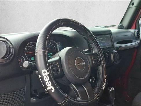 Used 2013 Jeep Wrangler Unlimited Sport AWD/4WD image 9