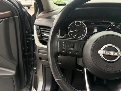 Certified 2023 Nissan Rogue SL w/ SL Premium Package FWD image 17