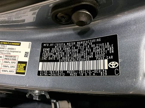 Used 2020 Toyota Corolla LE image 35