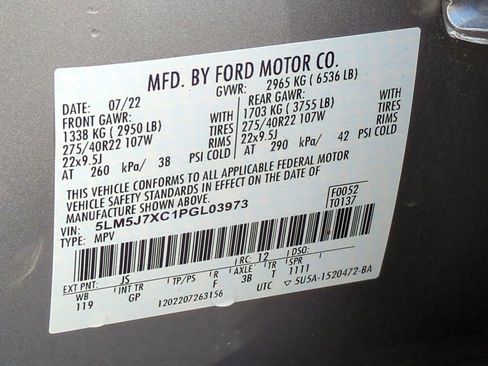 Used 2023 Lincoln Aviator Reserve w/ Equipment Group 201A image 32