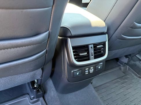 Certified 2025 Subaru Legacy Limited AWD/4WD image 31