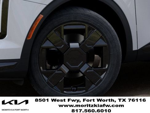 New 2026 Kia Sportage X-Line w/ X-Line Premium Package AWD/4WD image 9