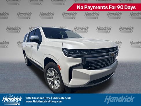 Used 2024 Chevrolet Suburban Premier AWD/4WD image 1