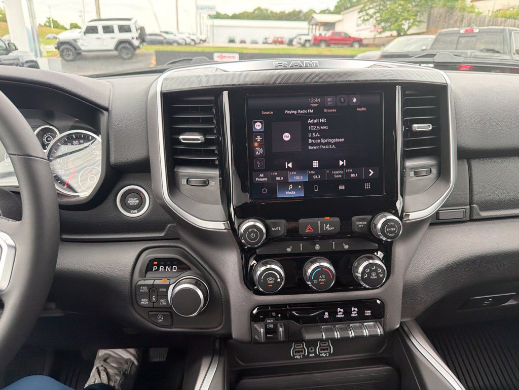 New 2026 RAM 1500 Big Horn w/ Night Edition AWD/4WD image 36