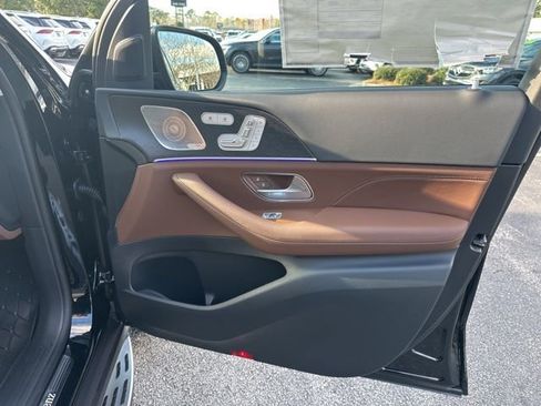 New 2026 Mercedes-Benz GLS 450 4MATIC image 38