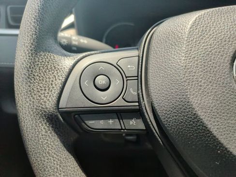 Used 2023 Toyota RAV4 XLE w/ Convenience Package FWD image 19