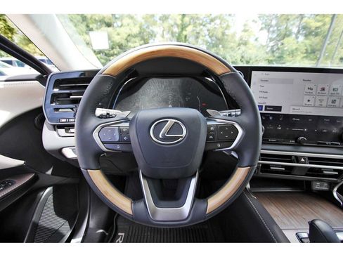 Used 2024 Lexus RX 350 w/ Technology Package AWD/4WD image 13