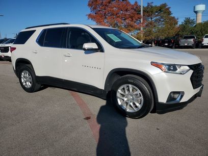 Used 2021 Chevrolet Traverse LT