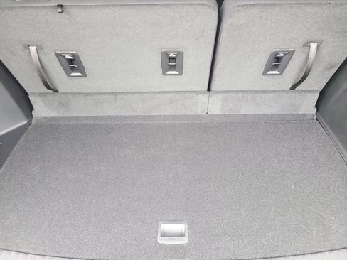 New 2026 Chevrolet Traverse LT image 6