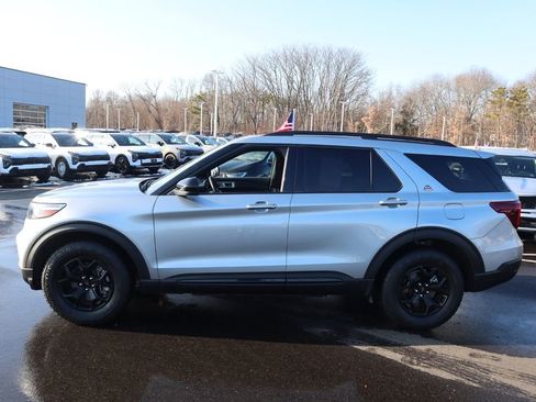 Used 2024 Ford Explorer Timberline w/ Timberline Technology Package AWD/4WD image 7