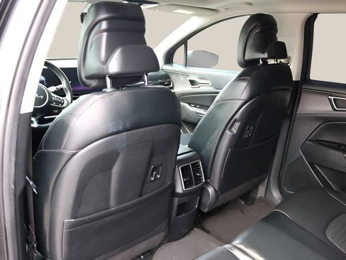 Used 2024 Kia Sportage SX FWD image 16