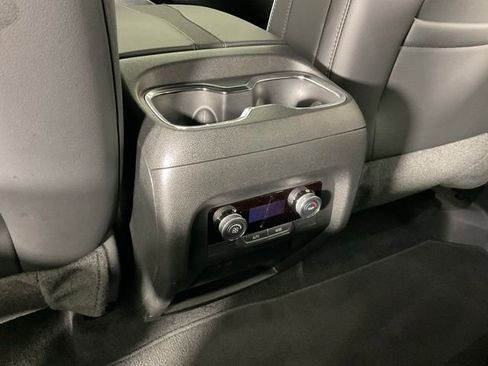 Used 2025 Buick Enclave Preferred image 23