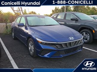 Certified 2025 Hyundai Elantra SE FWD video 1