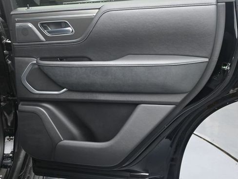 New 2026 INFINITI QX80 Luxe image 34