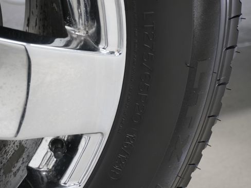 Used 2014 RAM 1500 Express image 19