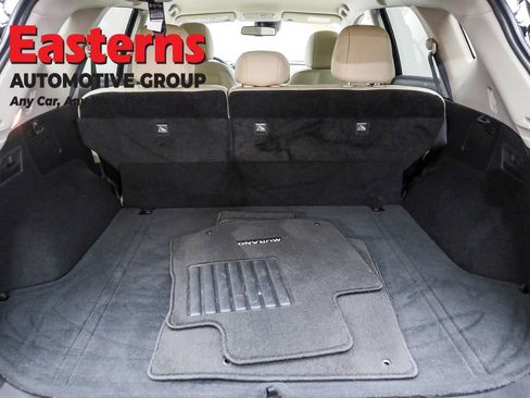 Used 2023 Nissan Murano SV image 9