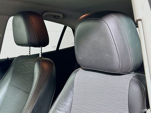 Used 2015 Buick Encore FWD image 19