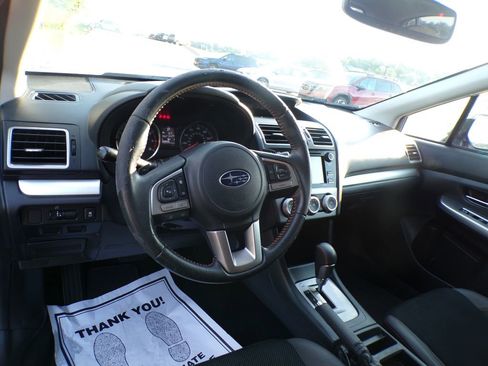 Used 2016 Subaru Crosstrek 2.0i Premium w/ Moonroof Package AWD/4WD image 9