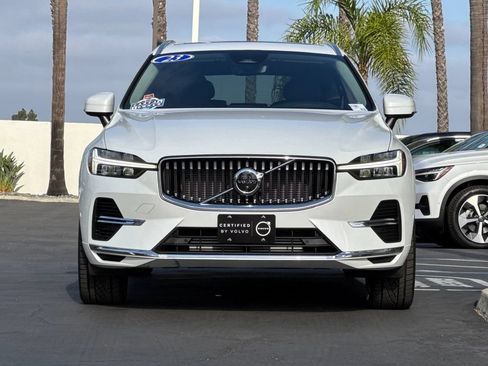 Certified 2023 Volvo XC60 T8 Plus AWD/4WD image 8