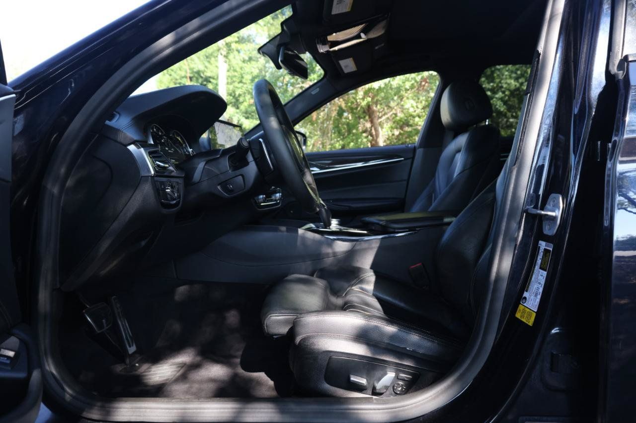 Used 2018 BMW 530i RWD image 38