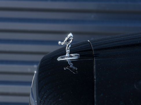 Used 2025 Rolls-Royce Cullinan image 19