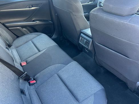 Used 2025 Toyota Camry LE image 18