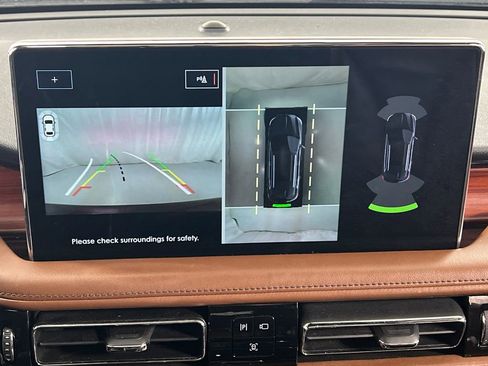 Used 2021 Lincoln Nautilus Reserve w/ Equipment Group 201A image 24