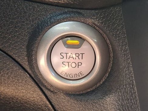 Used 2019 Nissan Sentra SV FWD image 22