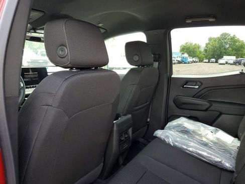 New 2026 GMC Canyon Elevation w/ Convenience Package AWD/4WD image 11