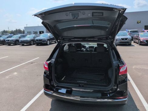 Used 2021 Chevrolet Equinox Premier AWD/4WD image 19